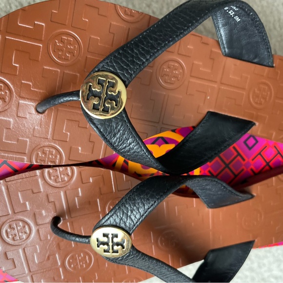 Tory Burch Shoes - Tory Burch leather flip flops